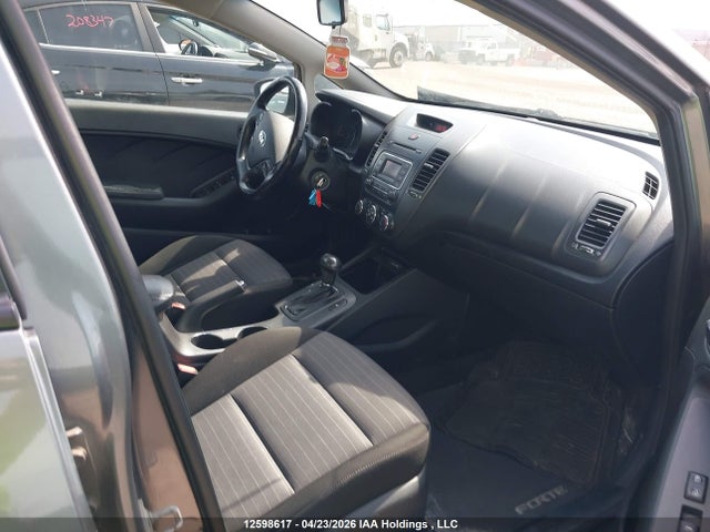 2014 Kia Forte 1.8l Lx/1.8l Lx+/1.8l Se მანქანა იყიდება აუქციონზე, vin: KNAFX4A61E5145779, აუქციონის ნომერი: 12598617