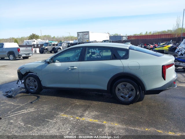 2025 Kia K4 Lx/lxs მანქანა იყიდება აუქციონზე, vin: 3KPFT4DE1SE190903, აუქციონის ნომერი: 12598625
