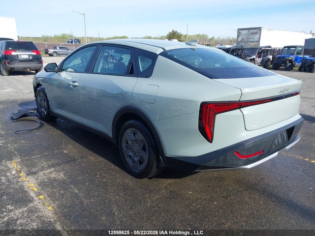 2025 Kia K4 Lx/lxs მანქანა იყიდება აუქციონზე, vin: 3KPFT4DE1SE190903, აუქციონის ნომერი: 12598625