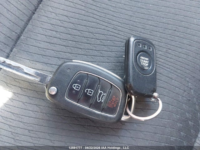 5XYZU3LB4HG463498 Hyundai Santa Fe Sport 2.4 Premium