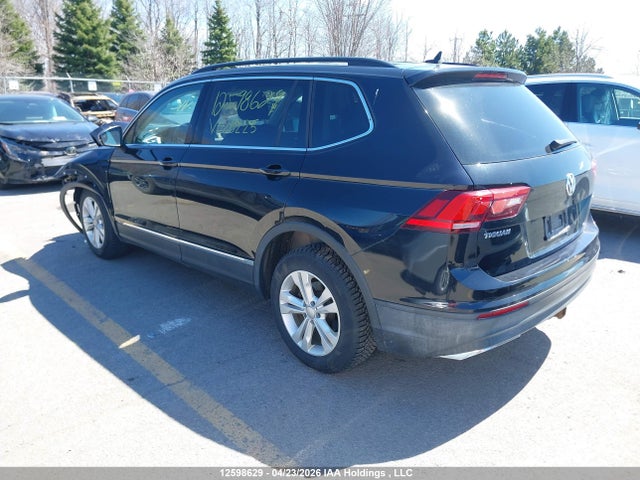 12598629 :رقم المزاد ، 3VV2B7AX2JM086225 vin ، 2018 Volkswagen Tiguan Se/sel مزاد بيع