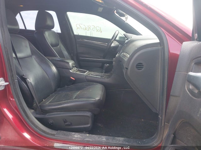 12596672 :رقم المزاد ، 2C3CCAET1DH584864 vin ، 2013 Chrysler 300c مزاد بيع