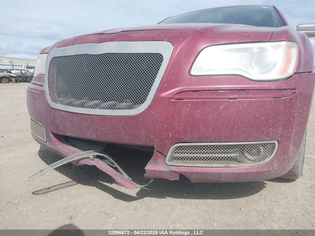 12596672 :رقم المزاد ، 2C3CCAET1DH584864 vin ، 2013 Chrysler 300c مزاد بيع