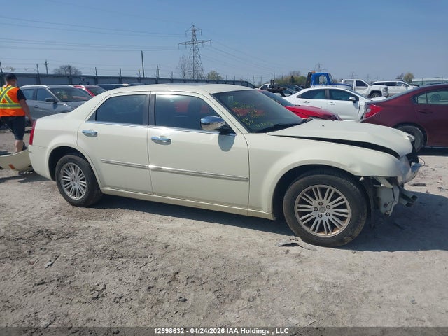 Продажа на аукционе авто 2010 Chrysler 300 Touring, vin: 2C3CA5CV3AH328402, номер лота: 12598632