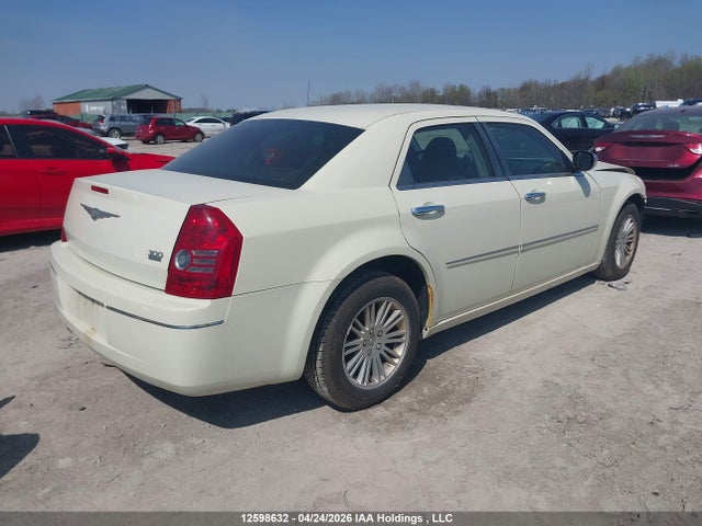 Продажа на аукционе авто 2010 Chrysler 300 Touring, vin: 2C3CA5CV3AH328402, номер лота: 12598632