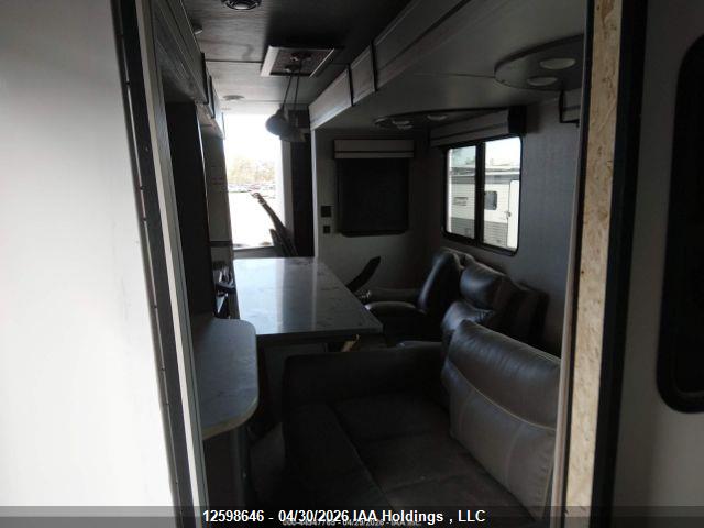 Keystone Impact Vapor Lite 2022 4YDFVLR26N6360800 Image 6