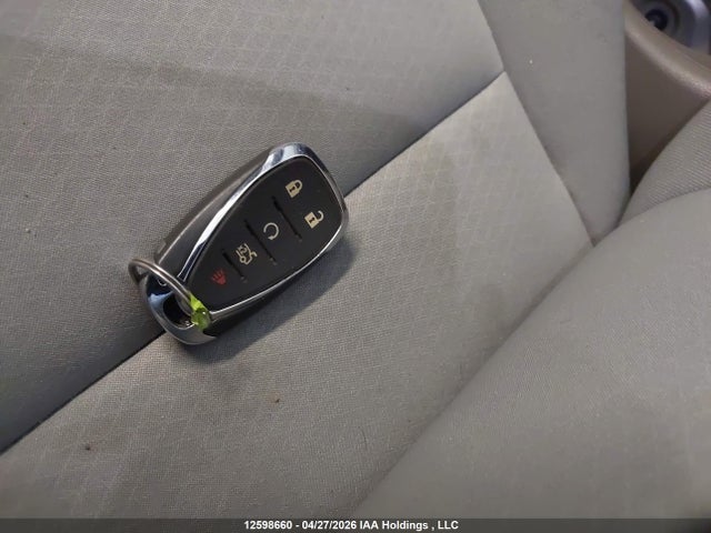 1G1ZD5ST2LF121364 Chevrolet MALIBU LT