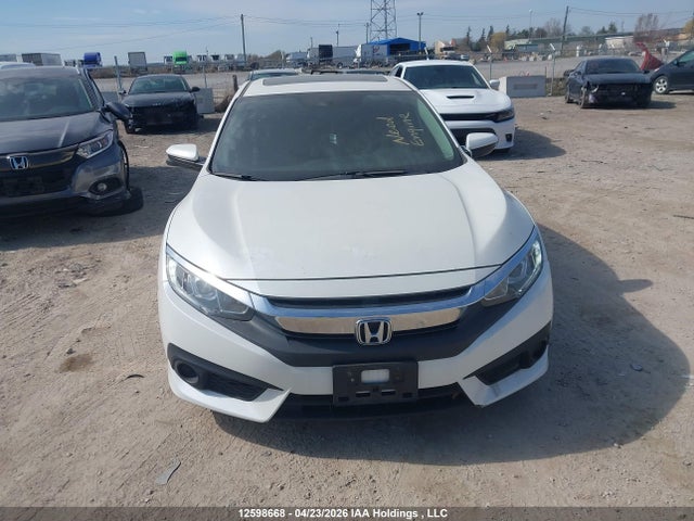Продажа на аукционе авто 2018 Honda Civic Ex, vin: 2HGFC2F86JH002599, номер лота: 12598668