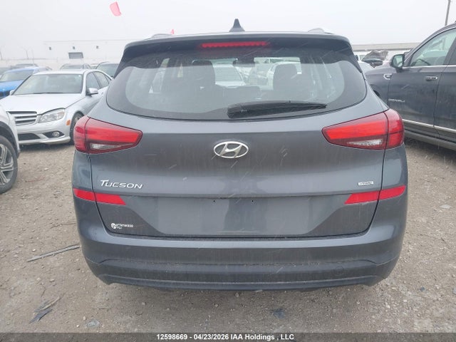 2019 Hyundai Tucson Preferred მანქანა იყიდება აუქციონზე, vin: KM8J3CA41KU974365, აუქციონის ნომერი: 12598669