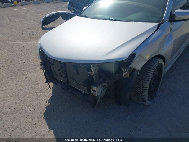 12598670 :رقم المزاد ، 4T1BF1FK1CU600265 vin ، 2012 Toyota Camry مزاد بيع
