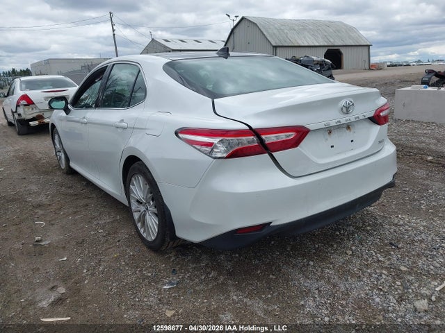 4T1B11HK9JU020240 Toyota Camry L/le/xle/se/xse