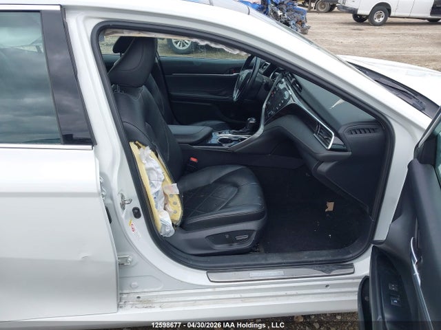 4T1B11HK9JU020240 Toyota Camry L/le/xle/se/xse