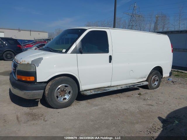 12598679 :رقم المزاد ، 1GTZGFBAXA1154965 vin ، 2010 Gmc Savana G2500 مزاد بيع