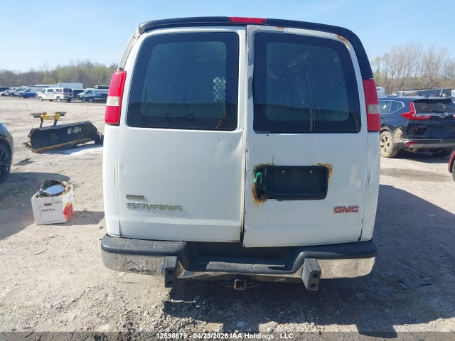 12598679 :رقم المزاد ، 1GTZGFBAXA1154965 vin ، 2010 Gmc Savana G2500 مزاد بيع