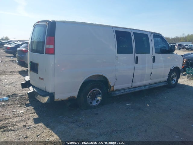 12598679 :رقم المزاد ، 1GTZGFBAXA1154965 vin ، 2010 Gmc Savana G2500 مزاد بيع