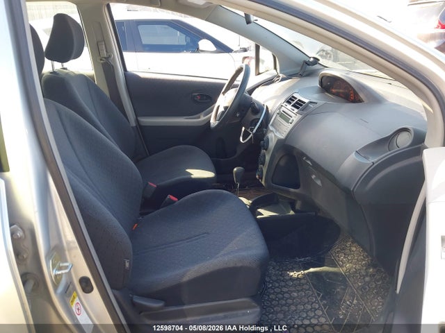 12598704 :رقم المزاد ، JTDKT4K30B5329771 vin ، 2011 Toyota Yaris Le مزاد بيع