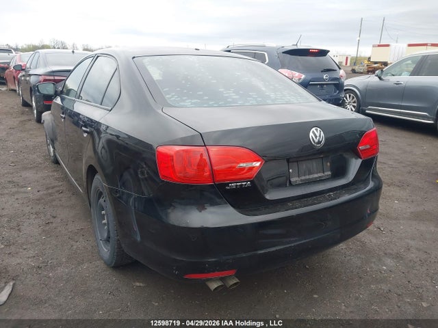 3VW2K7AJ5EM364466 Volkswagen Jetta