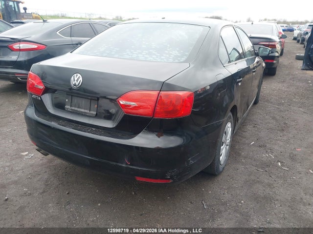 3VW2K7AJ5EM364466 Volkswagen Jetta