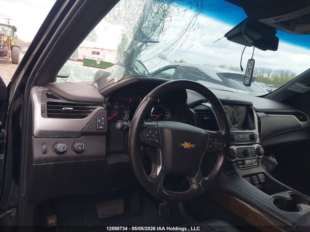 Продажа на аукционе авто 2019 Chevrolet Suburban Lt, vin: 1GNSKHKC2KR244019, номер лота: 12598734