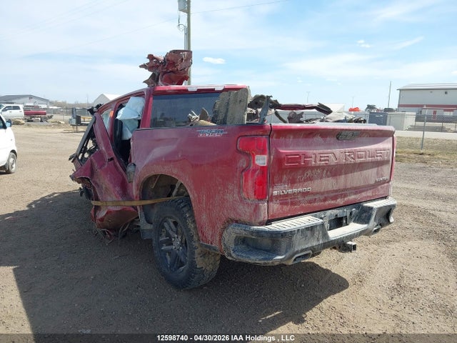12598740 :رقم المزاد ، 1GCPYCEFXKZ242685 vin ، 2019 Chevrolet Silverado K1500 Trail Boss Custom مزاد بيع