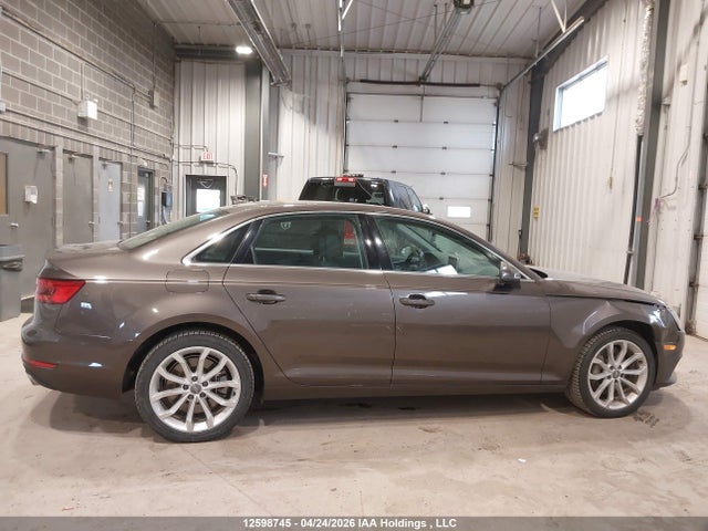 WAUBNAF47HN013284 Audi A4 2.0t Progressiv