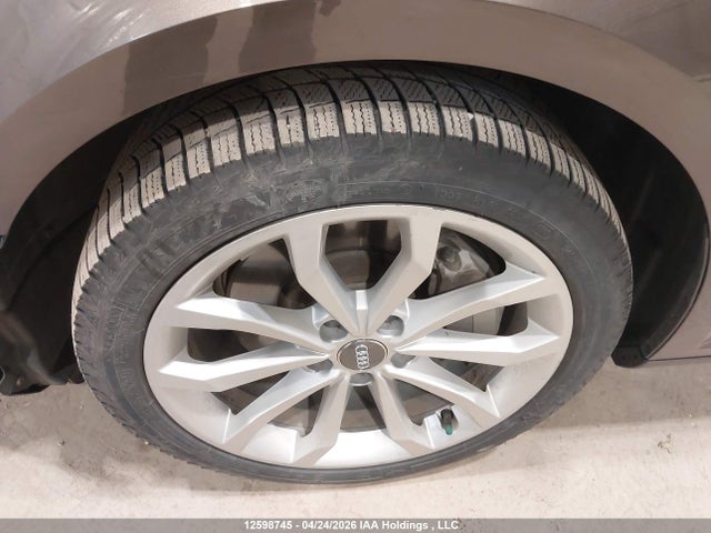 WAUBNAF47HN013284 Audi A4 2.0t Progressiv