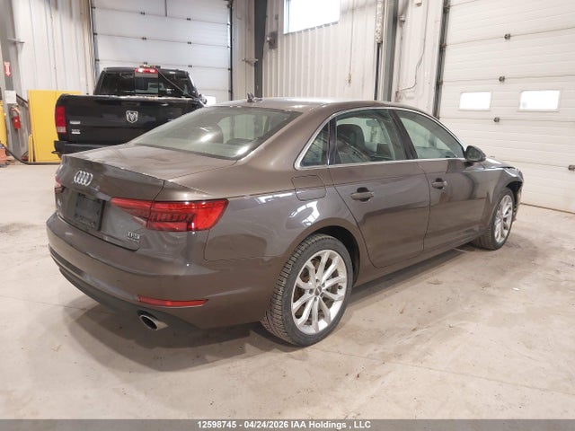 WAUBNAF47HN013284 Audi A4 2.0t Progressiv