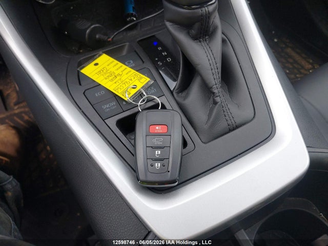 2024 Toyota Rav4 Xle/xle Premium მანქანა იყიდება აუქციონზე, vin: 2T3R1RFV0RC486556, აუქციონის ნომერი: 12598746