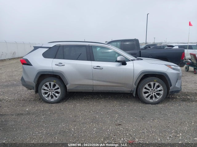 2024 Toyota Rav4 Xle/xle Premium მანქანა იყიდება აუქციონზე, vin: 2T3R1RFV0RC486556, აუქციონის ნომერი: 12598746