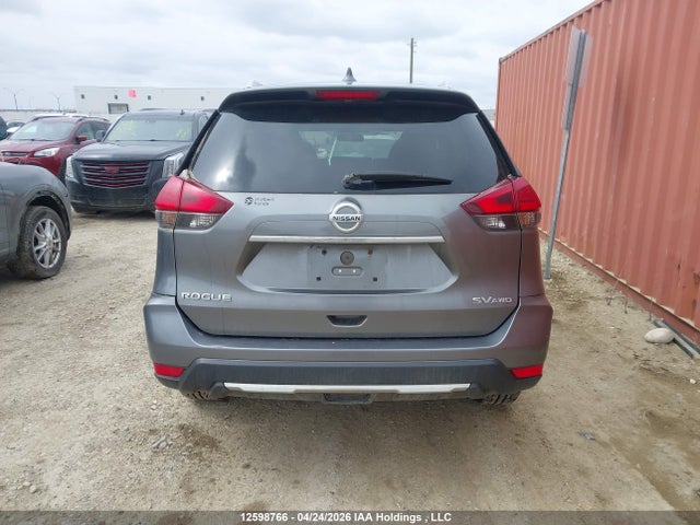 Продаж на аукціоні авто 2017 Nissan Rogue S/sl Platinum/sv, vin: 5N1AT2MV9HC738463, номер лоту: 12598766