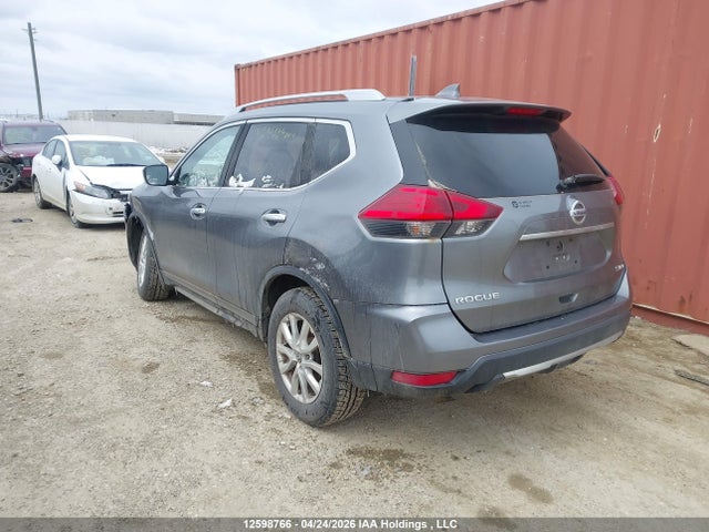 Продаж на аукціоні авто 2017 Nissan Rogue S/sl Platinum/sv, vin: 5N1AT2MV9HC738463, номер лоту: 12598766