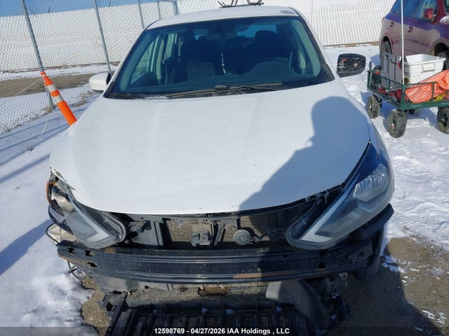 2017 Nissan Sentra 1.8 S/1.8 Sl/1.8 Sv მანქანა იყიდება აუქციონზე, vin: 3N1AB7AP0HL671608, აუქციონის ნომერი: 12598769