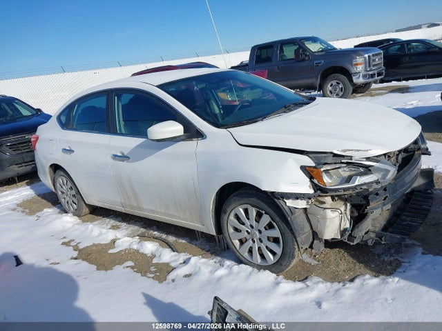 2017 Nissan Sentra 1.8 S/1.8 Sl/1.8 Sv მანქანა იყიდება აუქციონზე, vin: 3N1AB7AP0HL671608, აუქციონის ნომერი: 12598769