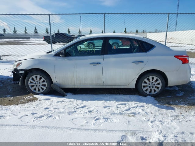 2017 Nissan Sentra 1.8 S/1.8 Sl/1.8 Sv მანქანა იყიდება აუქციონზე, vin: 3N1AB7AP0HL671608, აუქციონის ნომერი: 12598769