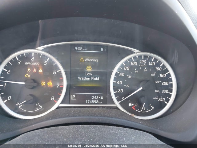 2017 Nissan Sentra 1.8 S/1.8 Sl/1.8 Sv მანქანა იყიდება აუქციონზე, vin: 3N1AB7AP0HL671608, აუქციონის ნომერი: 12598769