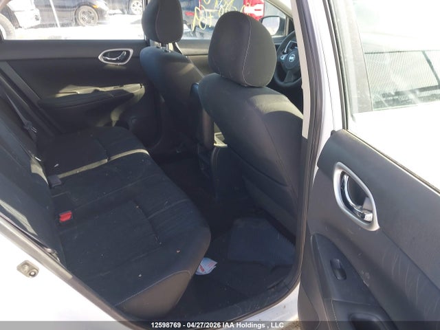 2017 Nissan Sentra 1.8 S/1.8 Sl/1.8 Sv მანქანა იყიდება აუქციონზე, vin: 3N1AB7AP0HL671608, აუქციონის ნომერი: 12598769