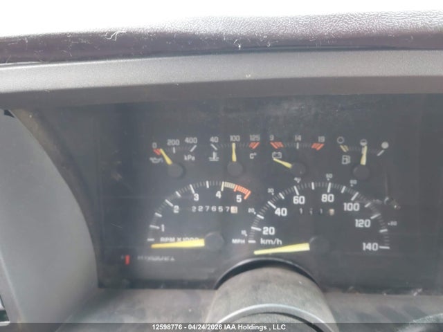Aukcja sprzedaży 1992 Gmc Suburban C1500, vin: 1GKEC16K9NJ707096, numer aukcji: 12598776