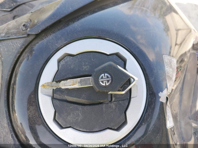 JKAZRCK11MA008509 Kawasaki Zr1000 K