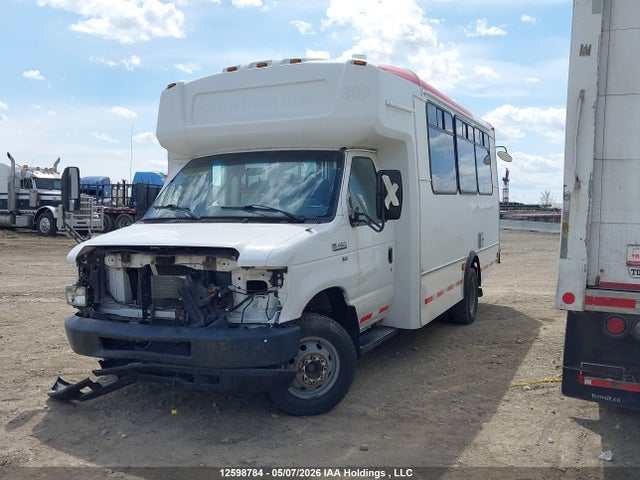 Продажа на аукционе авто 2016 Ford Econoline E450 Super Duty Cutwy Van, vin: 1FDEE4FLXGDC06201, номер лота: 12598784