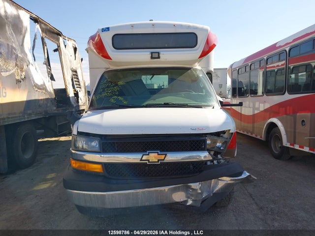 1HA6GUBG6HN009657 Chevrolet Express G4500