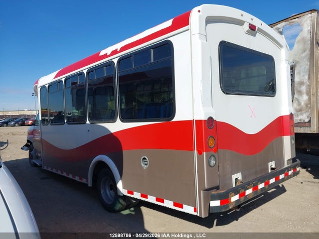 1HA6GUBG6HN009657 Chevrolet Express G4500