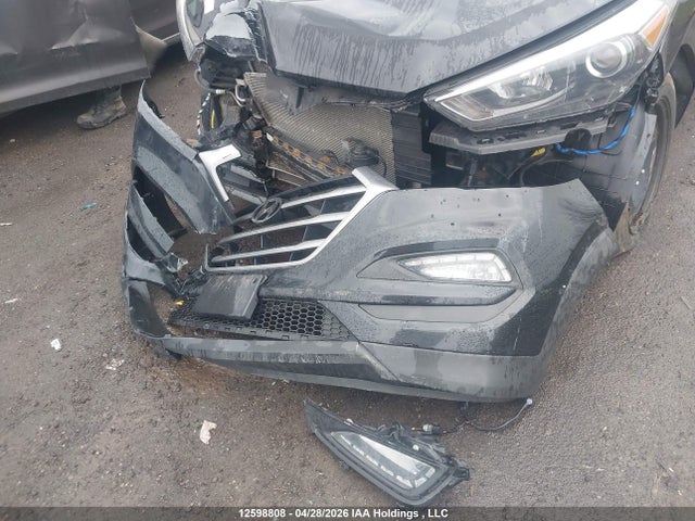 KM8J33A41JU729127 Hyundai Tucson Premium 2.0l