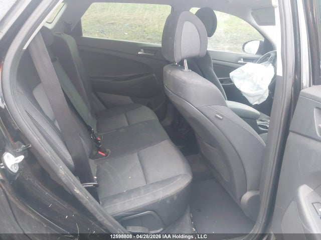 KM8J33A41JU729127 Hyundai Tucson Premium 2.0l