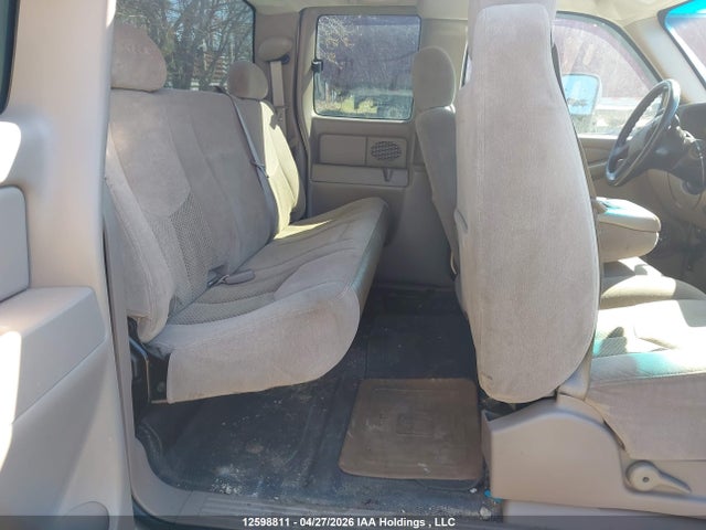 2006 Chevrolet Silverado K2500 Heavy Duty მანქანა იყიდება აუქციონზე, vin: 1GCHK29U86E203051, აუქციონის ნომერი: 12598811