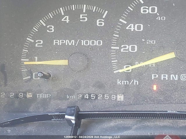 12598812 :رقم المزاد ، 1GTEC19R3WE513565 vin ، 1998 Gmc Sierra 1500 مزاد بيع