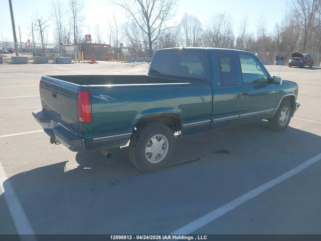 12598812 :رقم المزاد ، 1GTEC19R3WE513565 vin ، 1998 Gmc Sierra 1500 مزاد بيع