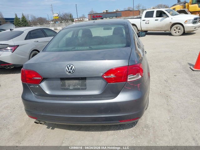 12598816 :رقم المزاد ، 3VW2K7AJ8DM454600 vin ، 2013 Volkswagen Jetta 2.0l Trendline/2.0l Trendline+ مزاد بيع