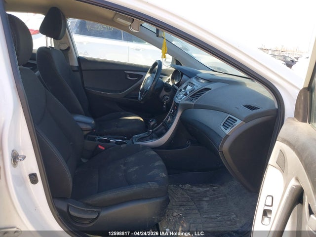 Hyundai Elantra 2016 5NPDH4AE2GH792032 Image 5