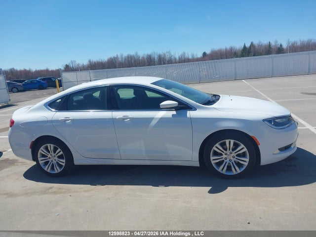 2016 Chrysler 200 Limited მანქანა იყიდება აუქციონზე, vin: 1C3CCCAB9GN156304, აუქციონის ნომერი: 12598823