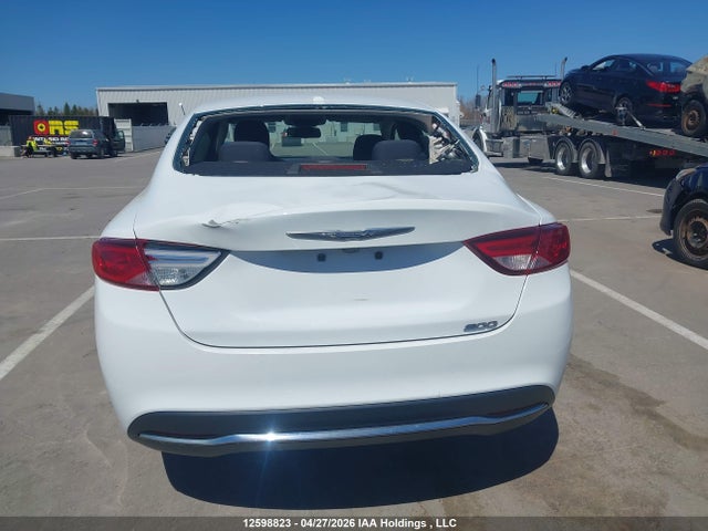 2016 Chrysler 200 Limited მანქანა იყიდება აუქციონზე, vin: 1C3CCCAB9GN156304, აუქციონის ნომერი: 12598823